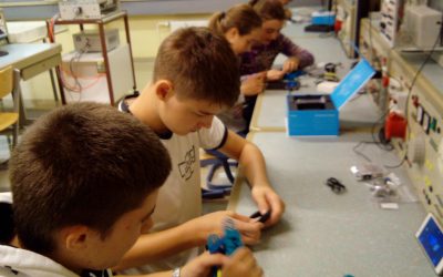 Robotika – Učenci OŠ Tončke Čeč gostovali na STPŠ